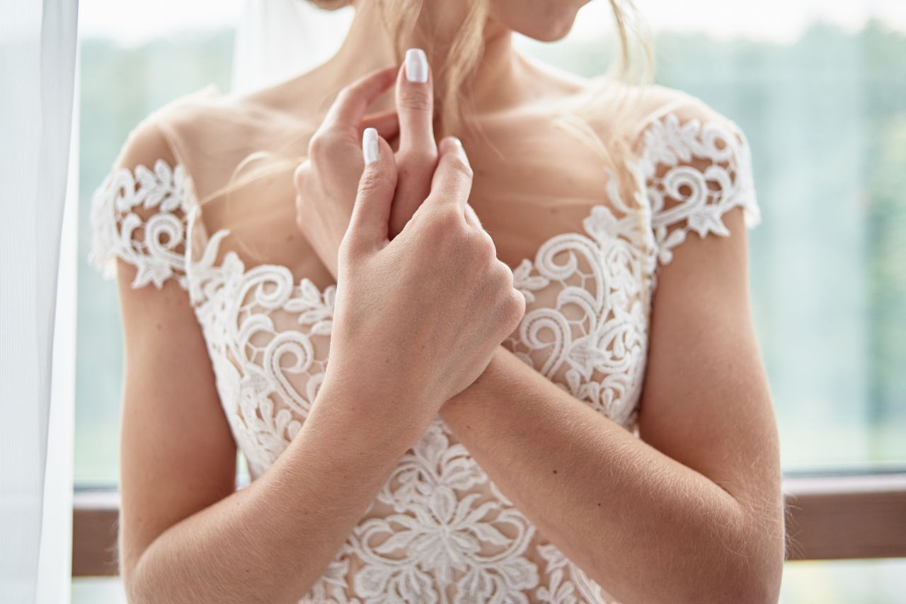 Jaki manicure wybrać na ślub?