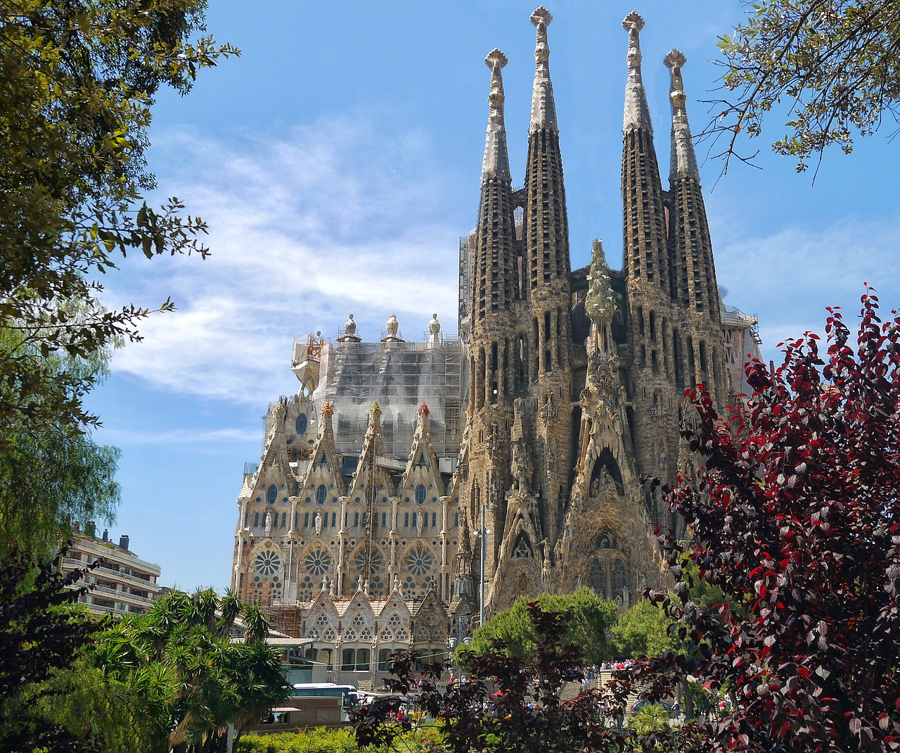 Sagrada Familia – najsłynniejsza budowla w Barcelonie