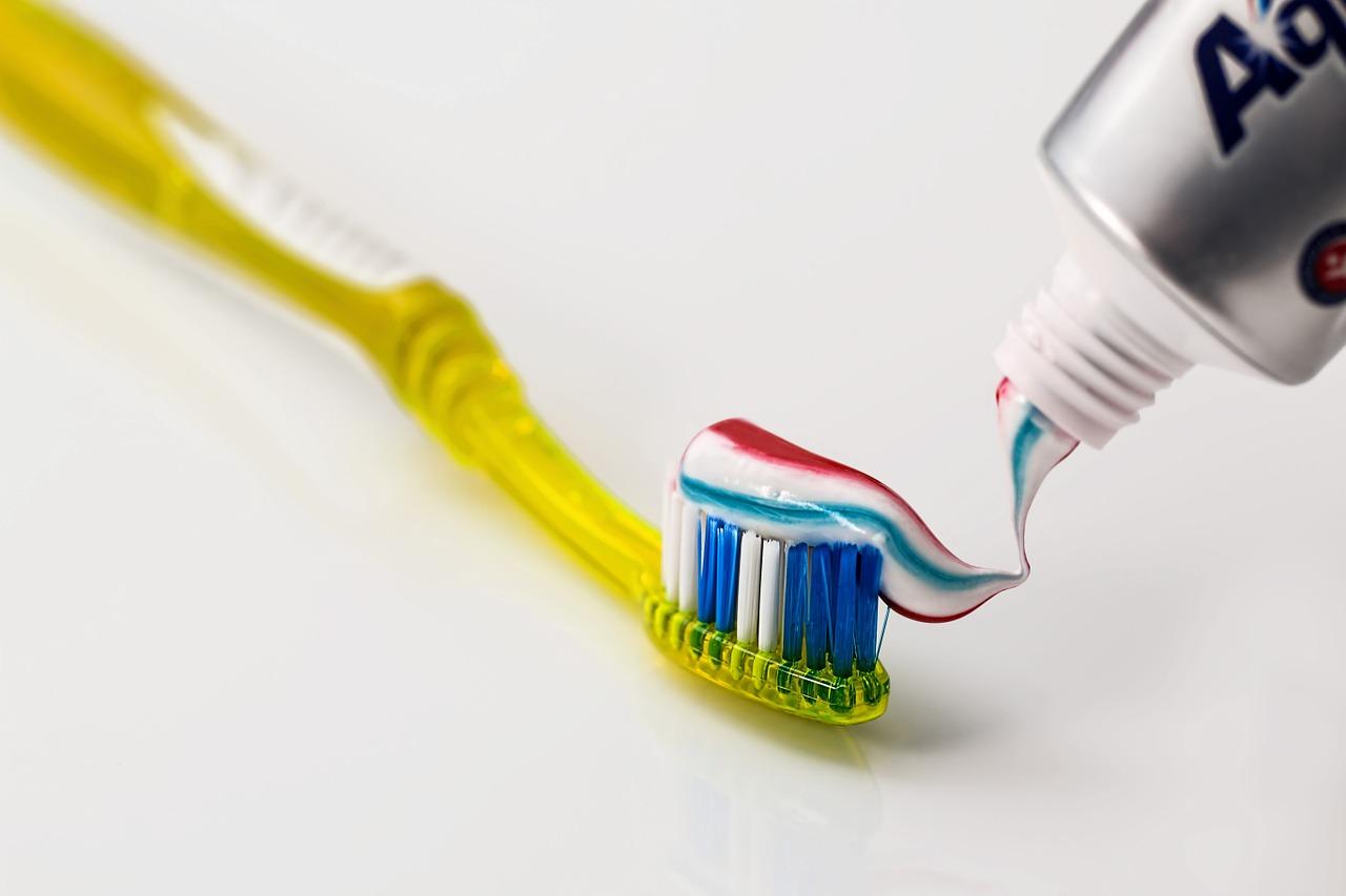Jak dbać o higienę w jamie ustnej?