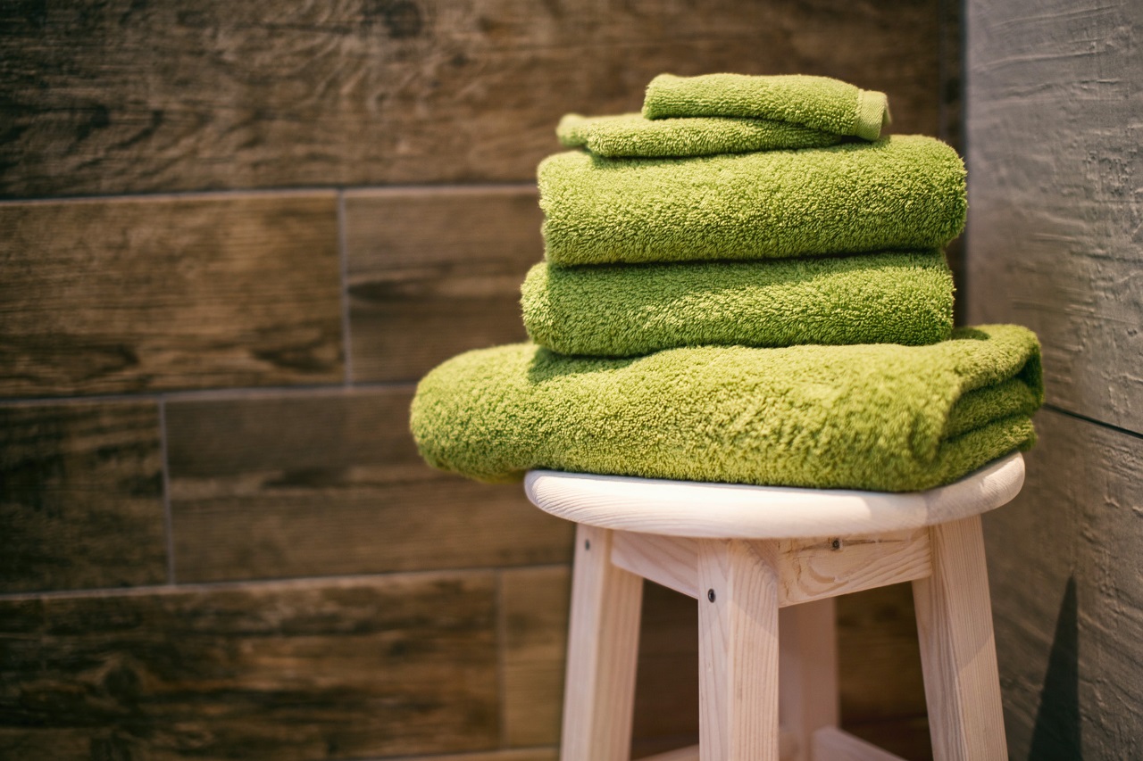 Ręczniki z jakich materiałów najlepiej chłoną wodę?