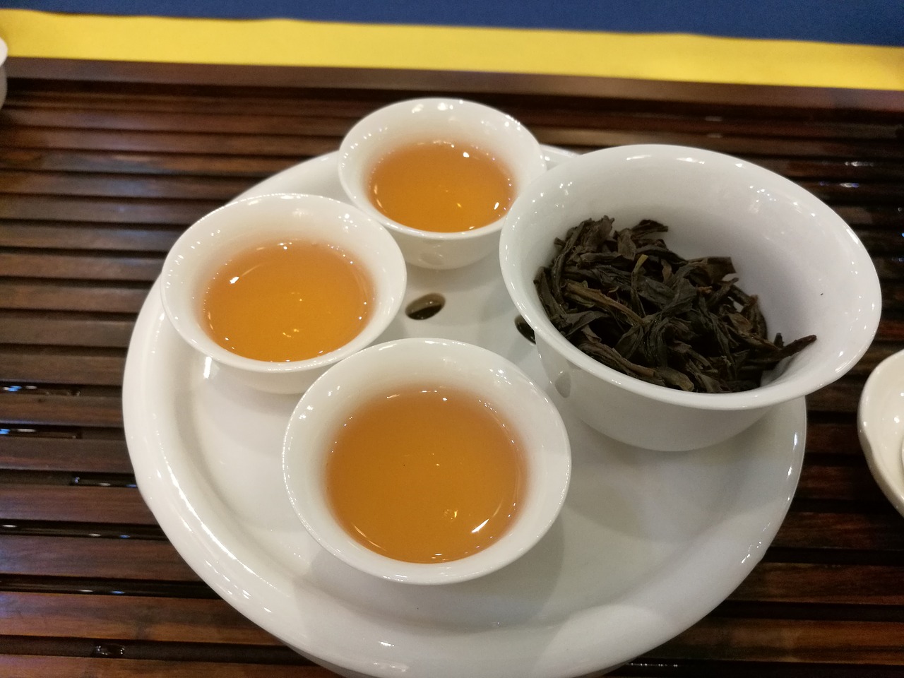 Herbaty liściaste – jakie są ich zalety?