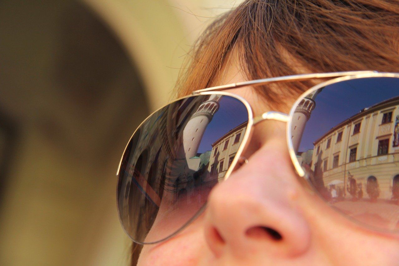 Jak chronić oczy przed promieniami UV?